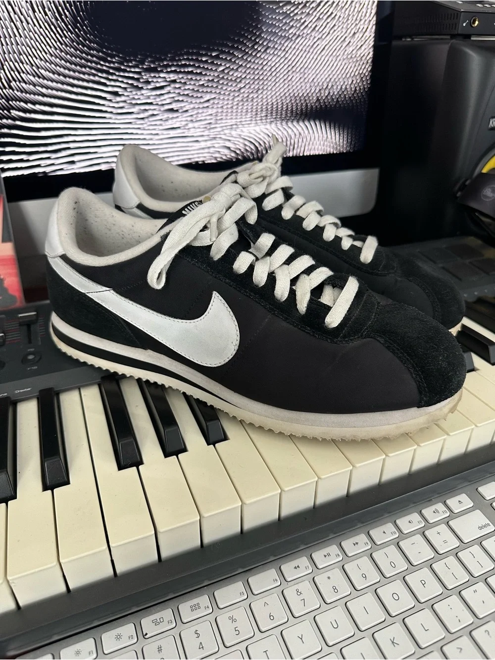 Nike Cortez Black Suede Men’s Size 10.5